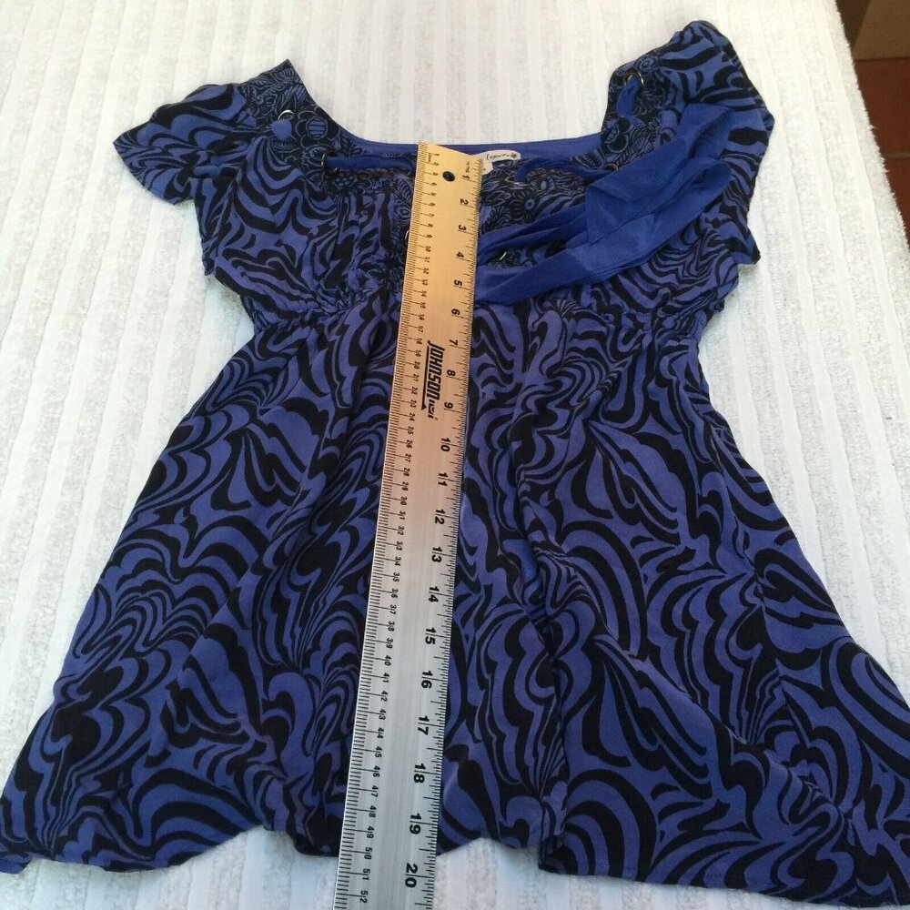 Nanette Lepore Top Womens Size 4 Purple Silk Tie Front Grommets A-Line Blouse - Picture 8 of 8